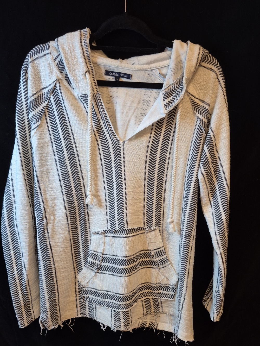 Ocean Drive Cream & Black Striped Baja Hoodie - Size Large
